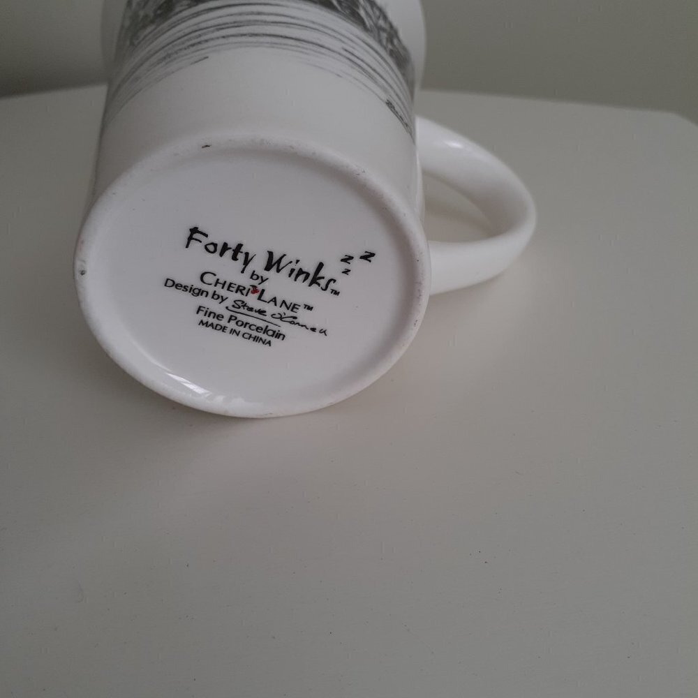 Cheri Lane Forty Winks Mug designed by Steve O'Connell White with Kittens - Picture 7 of 8